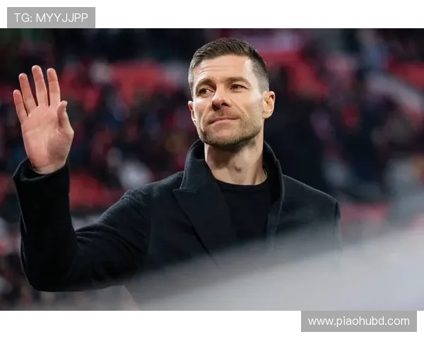 勒沃库森再创德甲连胜纪录主帅阿隆索率球队展现无敌气势 勒沃库森再创德甲连胜纪录主帅阿隆索率球队展现无敌气势