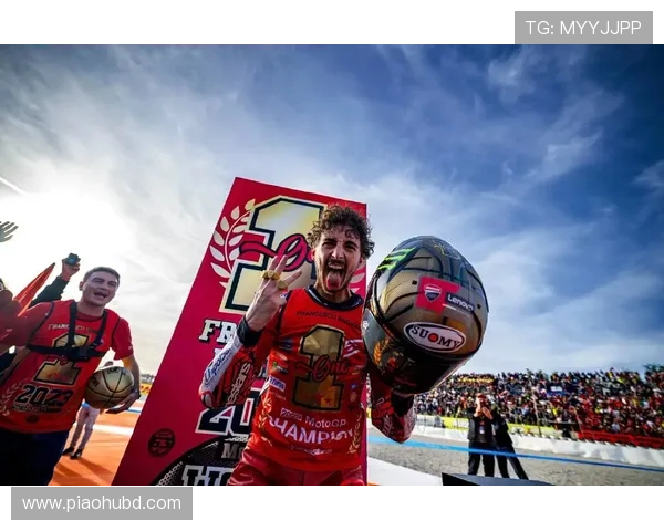 MotoGP赛季最新动态:卫冕冠军能否成功卫冕,年轻车手崭露头角 MotoGP赛季最新动态:卫冕冠军能否成功卫冕,年轻车手崭露头角