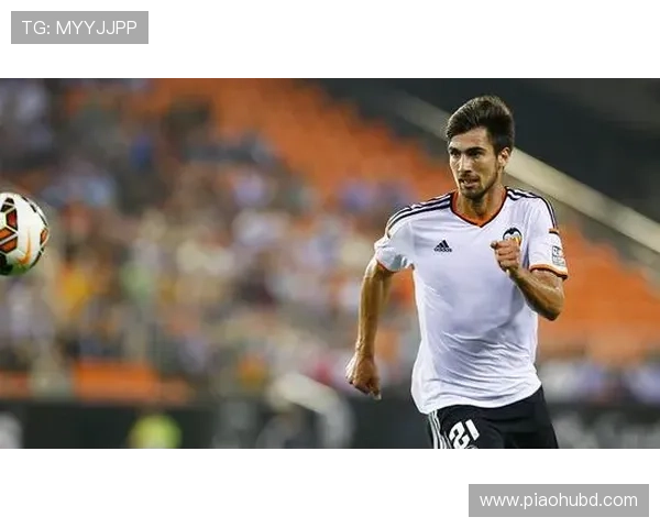 瓦伦西亚足球俱乐部百年荣耀与现代复兴之路全面探秘 瓦伦西亚足球俱乐部百年荣耀与现代复兴之路全面探秘