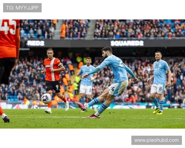 英超联赛最新动态 曼联主场惨败 曼城继续领跑争冠格局分析 英超联赛最新动态 曼联主场惨败 曼城继续领跑争冠格局分析