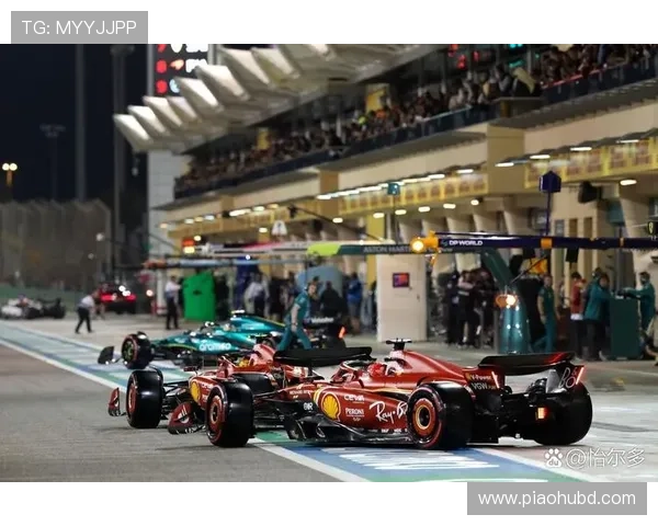 F1赛车运动最新动态:赛季变革引发车队策略调整与车手激烈角逐 F1赛车运动最新动态:赛季变革引发车队策略调整与车手激烈角逐